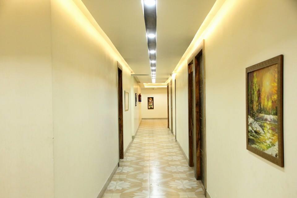 Hôtel The Grand Orion à Chinhat Extérieur photo