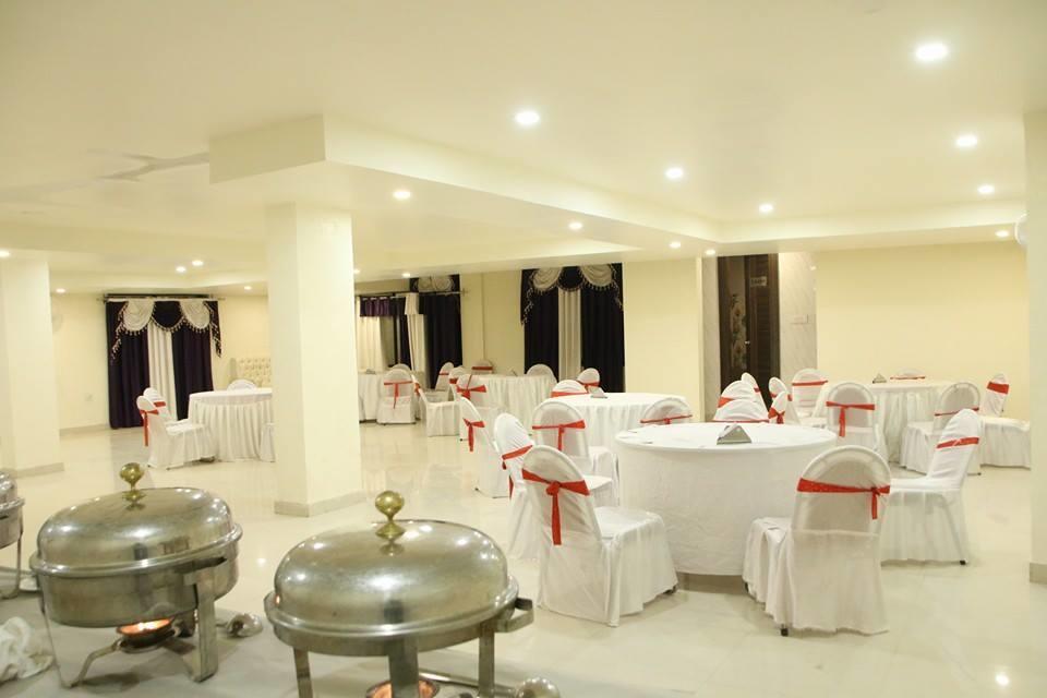 Hôtel The Grand Orion à Chinhat Extérieur photo